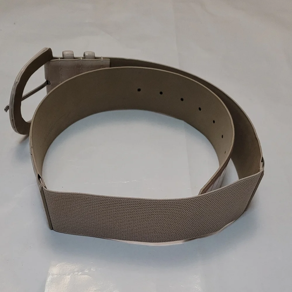 INC International Concepts Croc Embossed Stretch Belt Taupe Size M L New $35